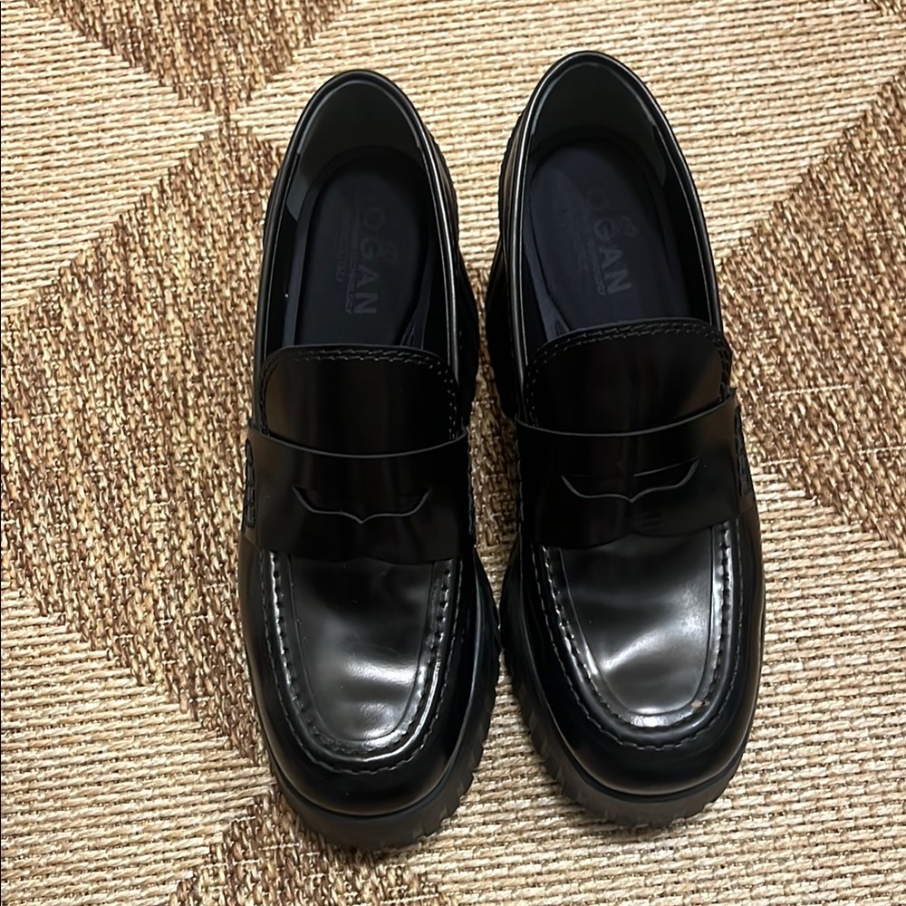 Hogan Black Moccasins with Slip-On Design and Sturdy Sole